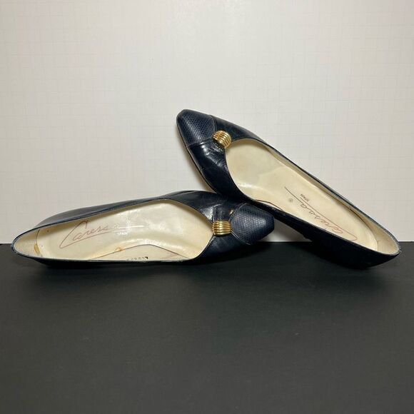 Womens CARESSA Navy Blue Cap Toe Embellished Pump Heels / Size 7.5 Medium - Picture 5 of 8